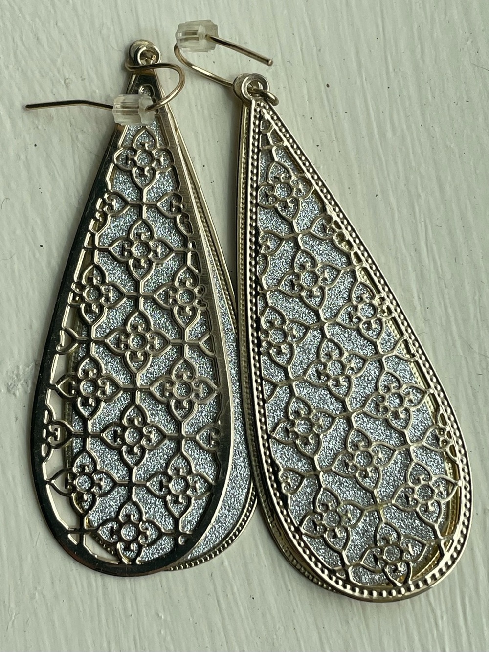 Gold Filigree Teardrop Earrings - Elegant Women's Jewelry